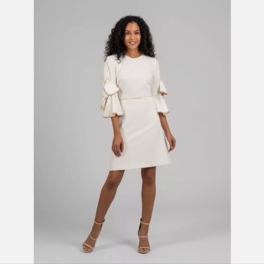 Just Taylor White Ivory A-line Bow Sleeve Dress
